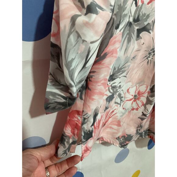 NEW Draper’s and Damon’s Blouse Size Medium - Picture 4 of 11